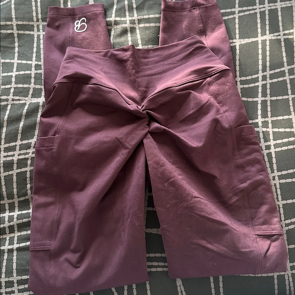 Bombshell Define Leggings - Picture 3 of 4